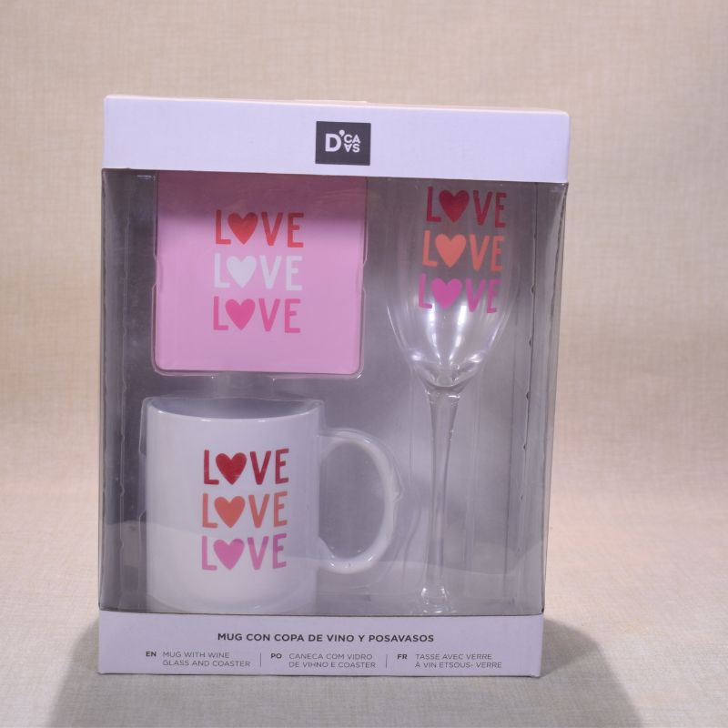 taza, copa y posavasos love